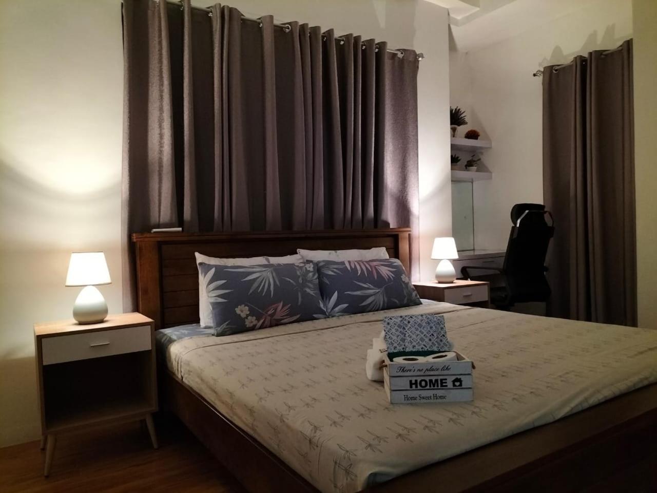 Luxury Spacious 2Br In Salcedo Village Manila Zewnętrze zdjęcie