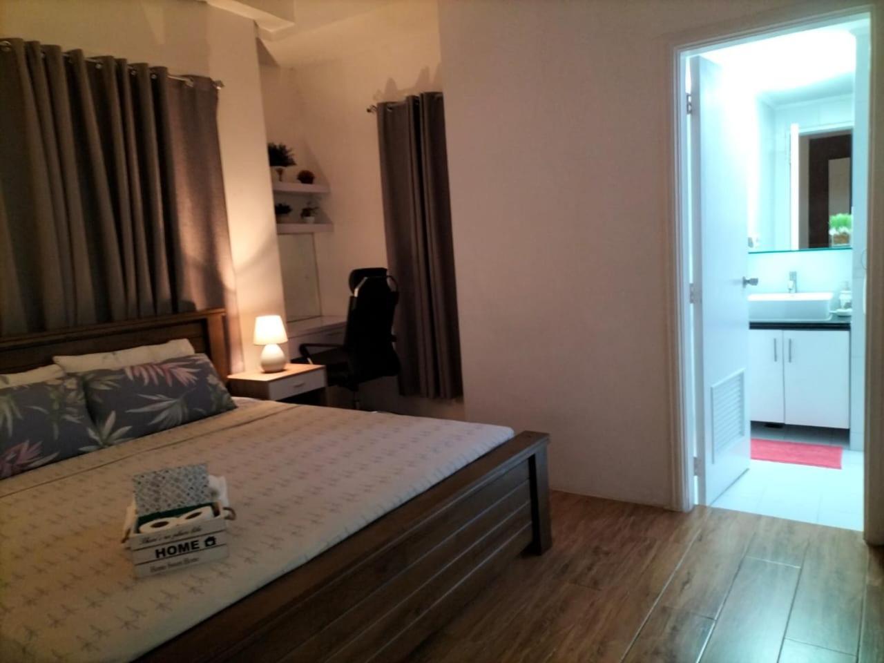 Luxury Spacious 2Br In Salcedo Village Manila Zewnętrze zdjęcie