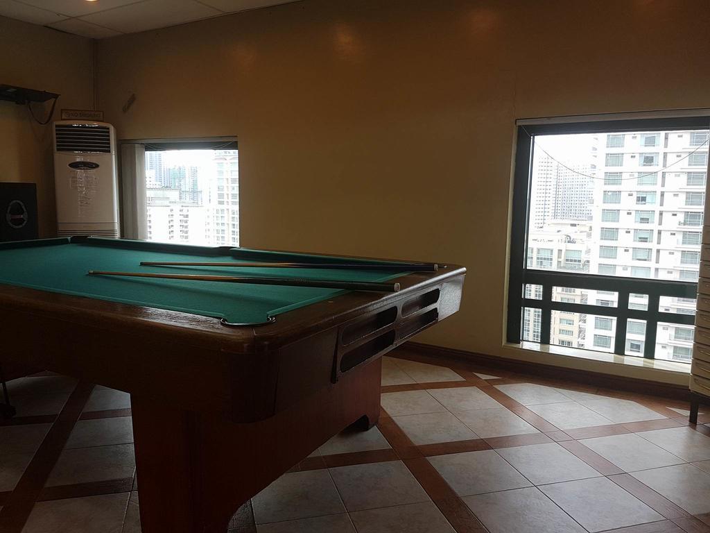 Luxury Spacious 2Br In Salcedo Village Manila Zewnętrze zdjęcie