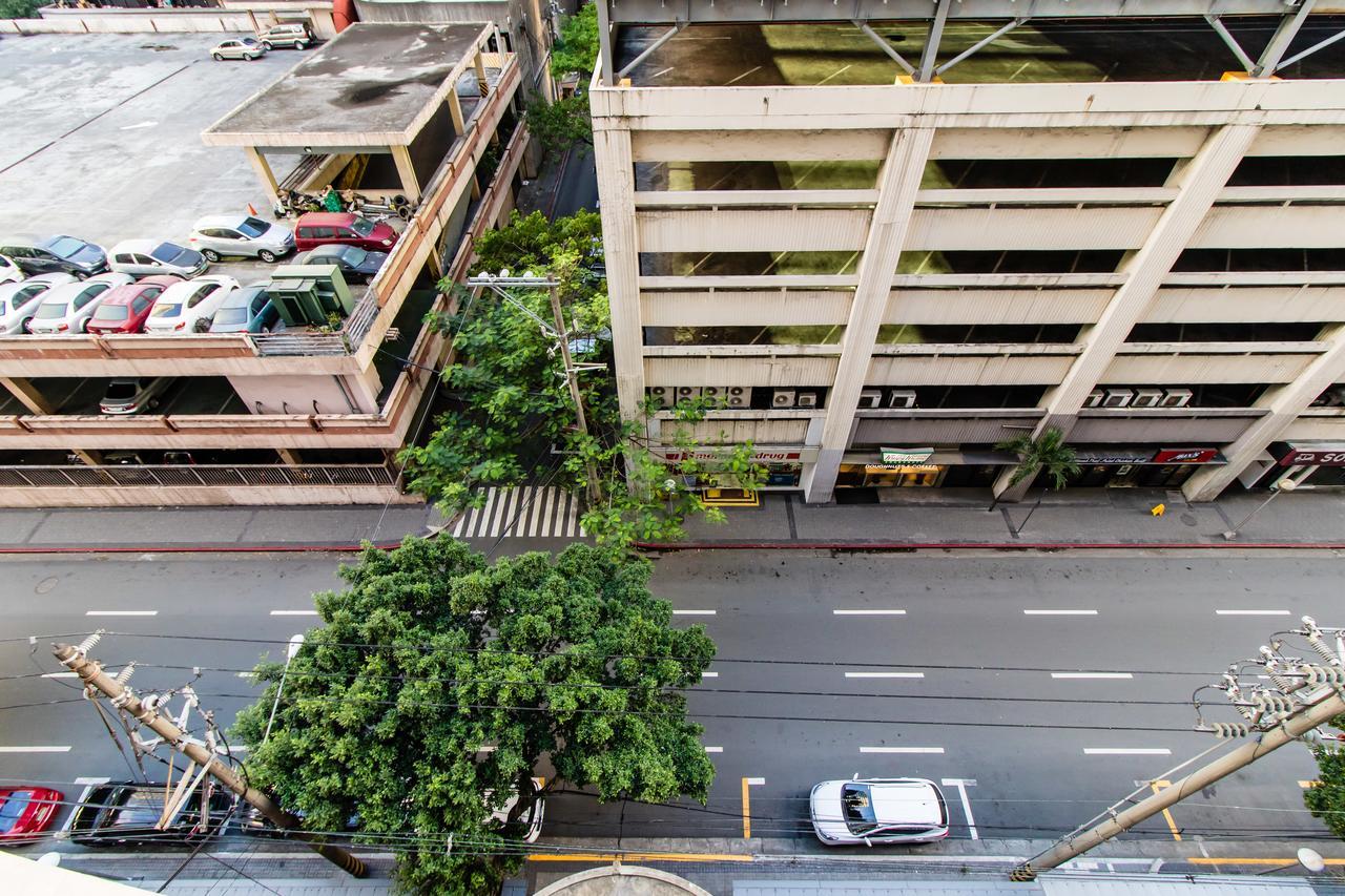 Luxury Spacious 2Br In Salcedo Village Manila Zewnętrze zdjęcie